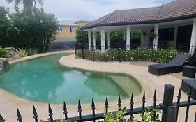 Luxury Beachfront Home In Hervey Bay